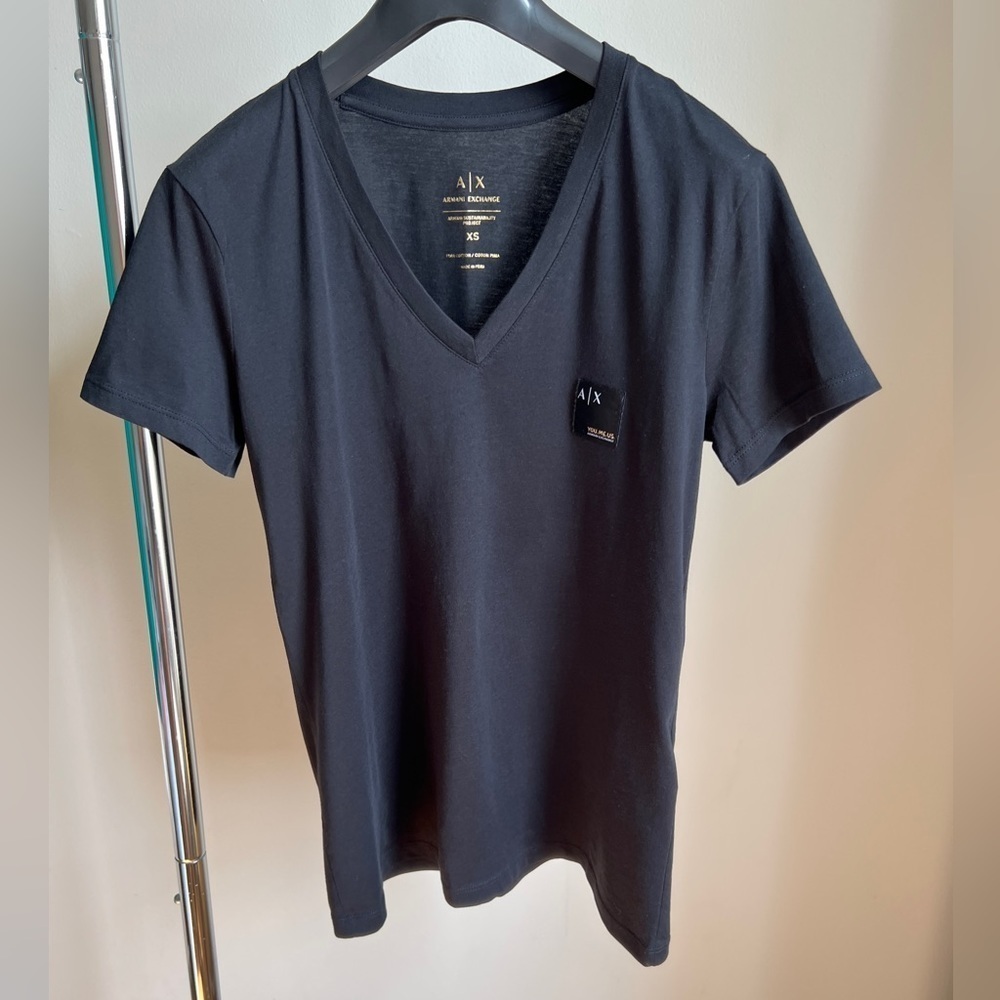 ARMANI EXCHANGE T shirt in XS